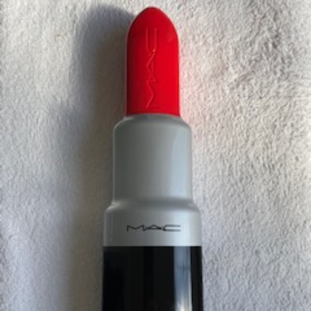 Mac Makeup Tin - image 1